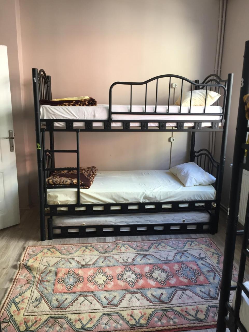 Avrasya Istanbul Hostel Екстериор снимка